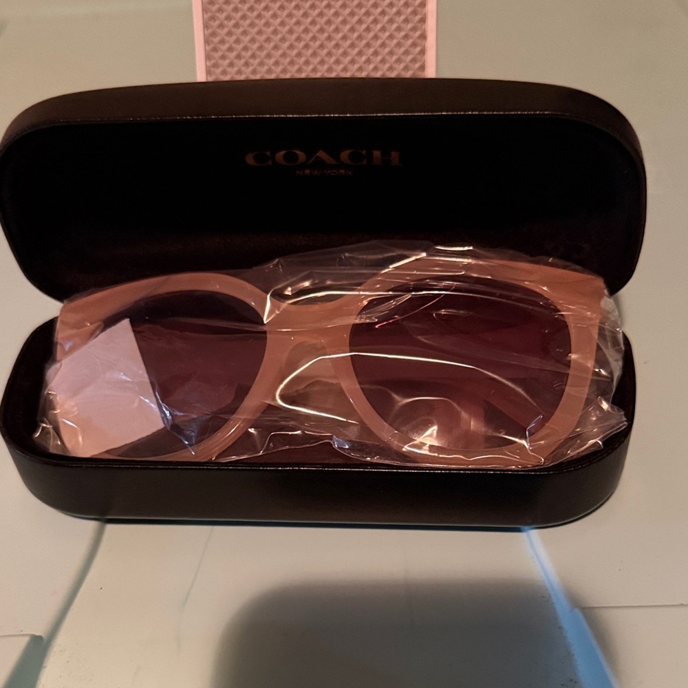 COACH Pink Round Women's Sunglasses with Tinted Lenses - Milky Blush